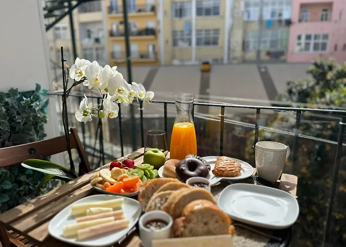 Grande Com Varanda E Vista A 홈스테이 리스본