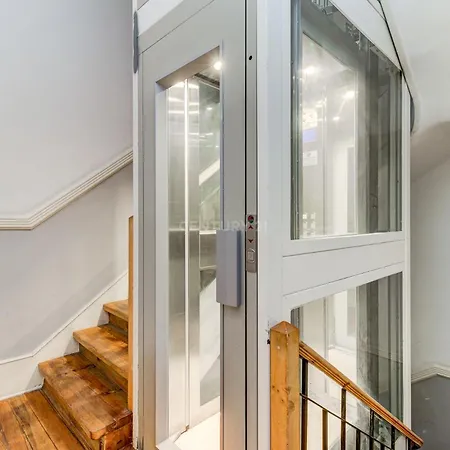 Privat bolig Grande Com Varanda E Vista A Lisboa