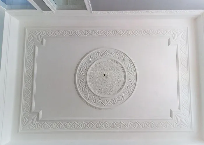 Grande Com Varanda E Vista A Lisboa